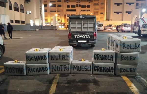 أمن البيضاء يحبط عملية تهريب أطنان من المخدرات